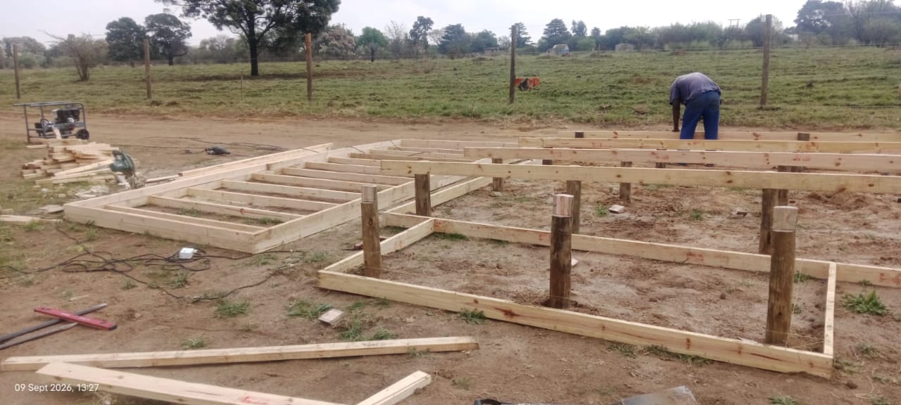 Nutec Cabins project 7: During by Hot Mix Holdings